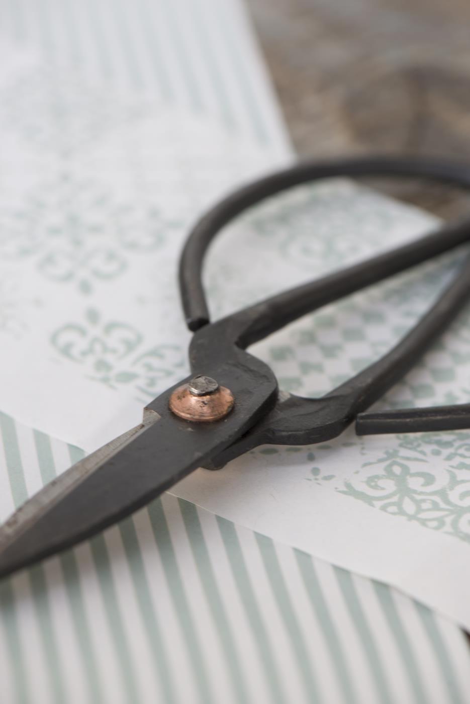 Ib Laursen - small metal scissors